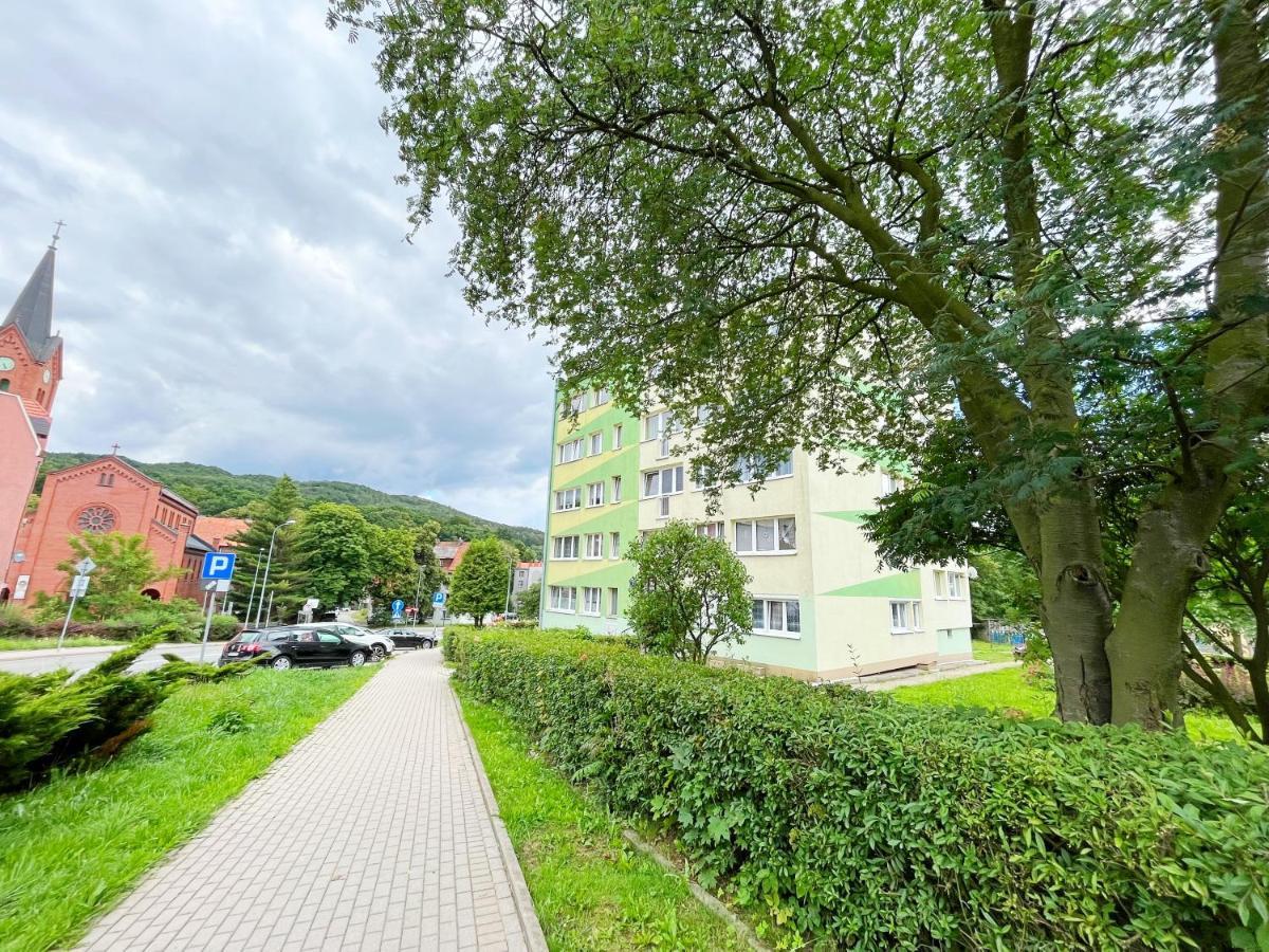 Apartament Parkowy Wałbrzych Esterno foto